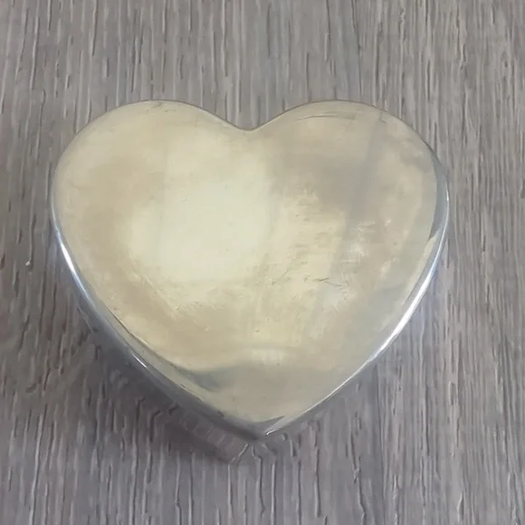 Vintage Silver Trinket Boxes - Set of 2 - Picture 10 of 12